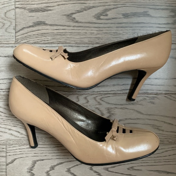 stuart weitzman / nude pumps - Picture 3 of 7